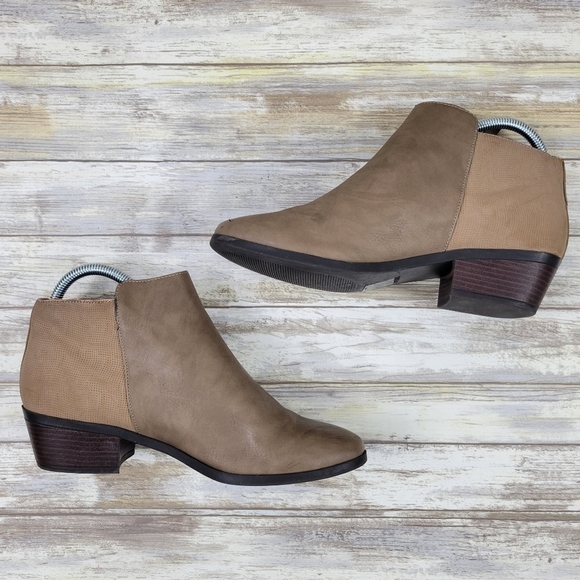 ASOS Call It Spring Gunson Faux Leather Ankle Zip Boots Women's 8 Two-Tone Beige - Picture 5 of 11